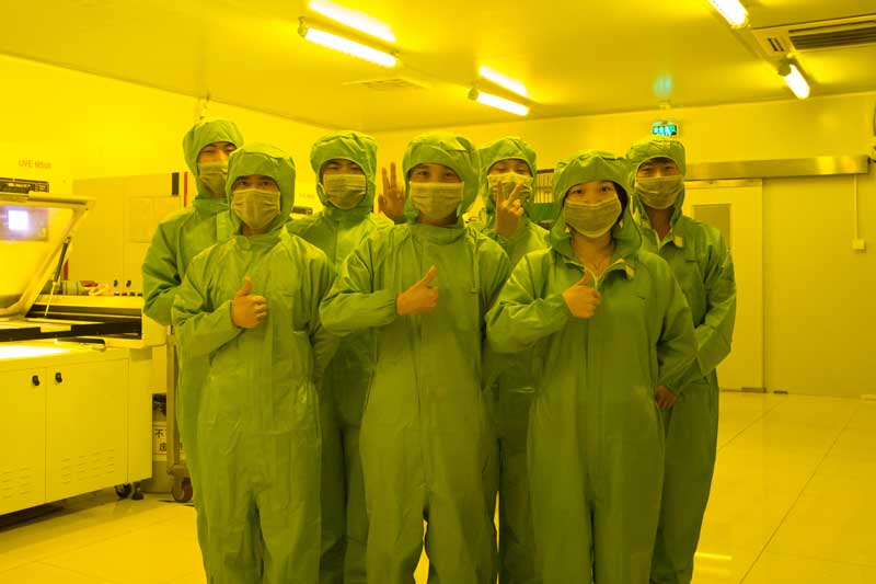 鑫海森蝕刻加工廠生產(chǎn)人員